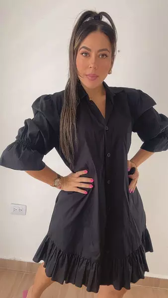 Vestido Negro Manga – Elegancia Y Versatilidad
