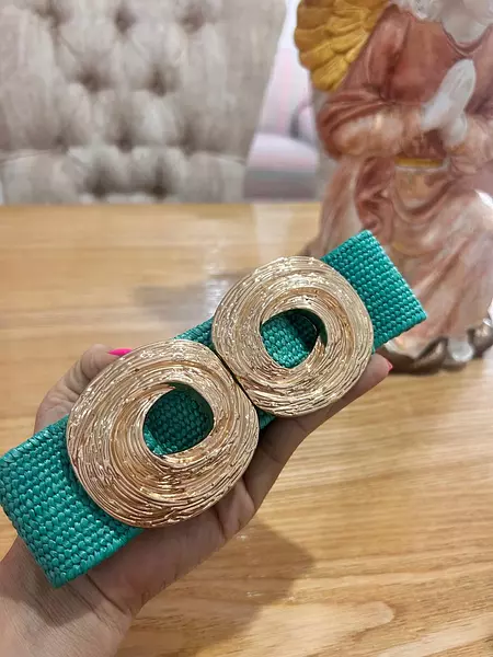 Cinturón Verde Menta Chic – Estilo Y Funcionalidad