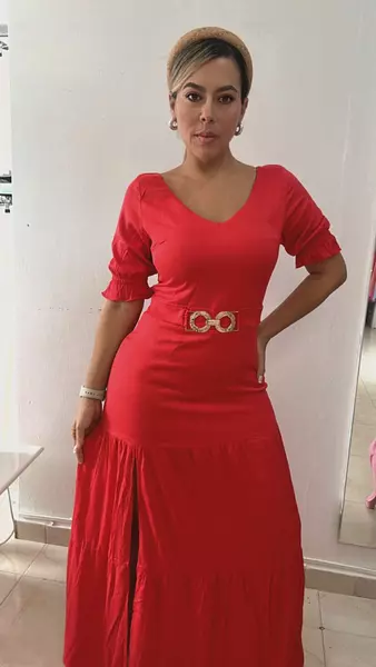 Vestido Largo Rojo– Elegancia Estival Y Sofisticación