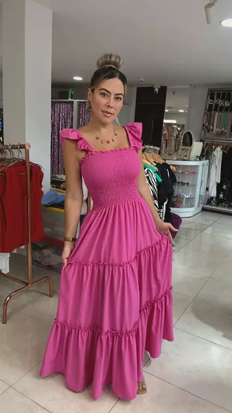 Vestido Fucsia Encauchado – Estilo Único Y Sofisticado