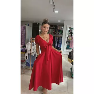 Vestido Largo – Elegancia Y Fluidez Atemporal