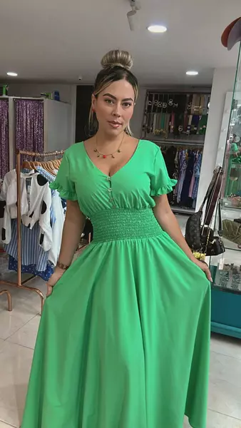 Vestido Largo Verde – Elegancia Fluida Y Estilo