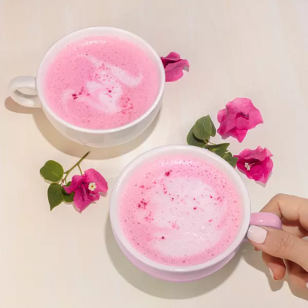 Pink Latte / Leche Rosada