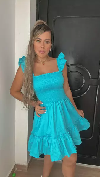 Vestido Corto Agua Marina – Frescura Y Estilo Elegante