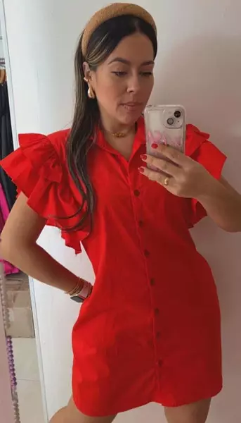 Vestido Rojo – Elegancia Atemporal Y Confort