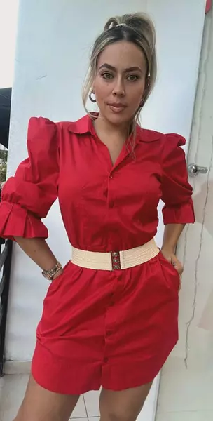 Vestido Rojo – Elegancia Atemporal Y Confort
