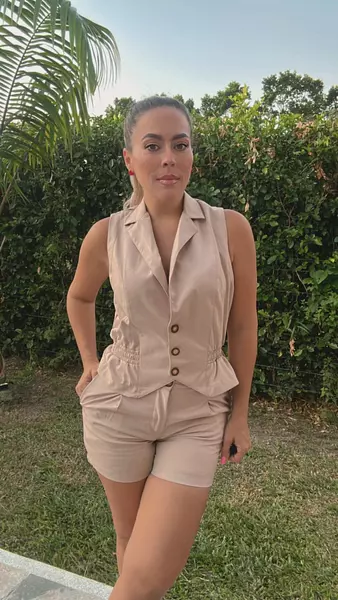 Set Chaleco-Short Camel – Estilo Casual Y Chic