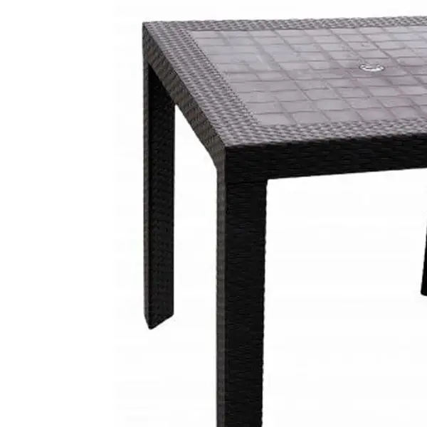 Mesa Colplast Celebrity Rattan