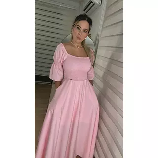 Vestido Rosado – Dulzura Femenina
