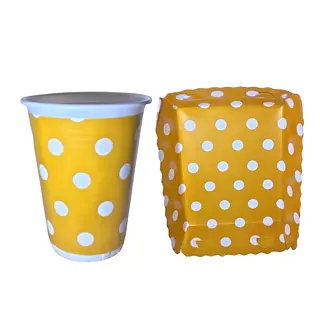 Platos Y Vasos Para Fiesta De Puntos Blancos Y Fondo Dorado