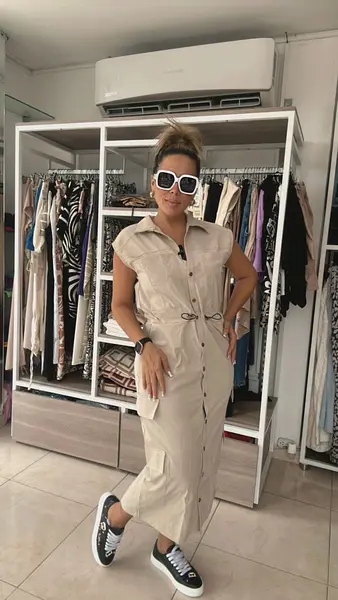 Vestido Cargo – Chic Urbano Y Funcional