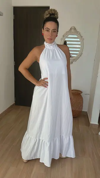 Blusa Cuello Tortuga Blanca – Estilo Atemporal