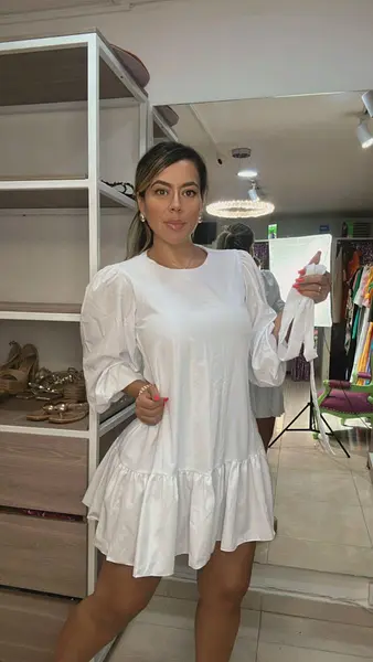 Vestido Blanco – Pureza Moderna Y Elegancia Atemporal