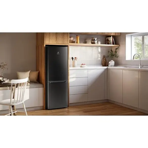 Nevera Electrolux 166lt Black-Erb163hb |Bottom Freezer Frost