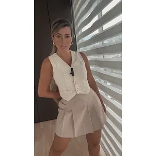 Blusa Chaleco – Estilo Actual Y Versatilidad