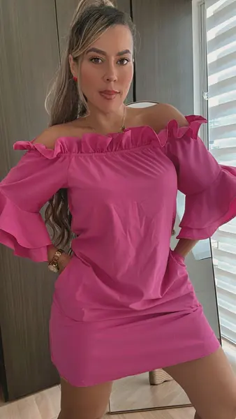 Vestido Corto De Mujer Fucsia Con Mangas