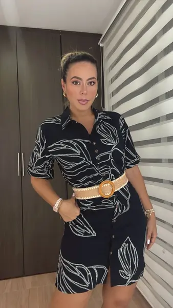 Vestido Estampado Corto Con Cinturón Femenino