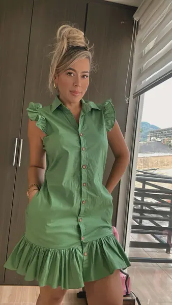 Vestido Verde – Estilo Fresco