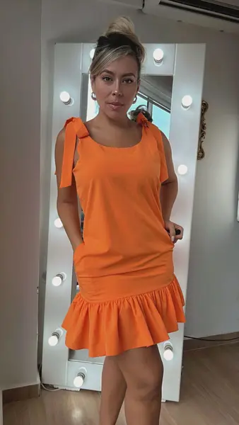 Vestido Naranja Corto Con Tira