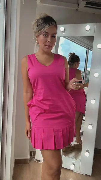 Vestido Fucsia Con Botones Y Tiras Femenino