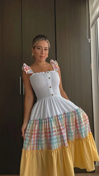 Vestido Largo Estampado Con Tiras