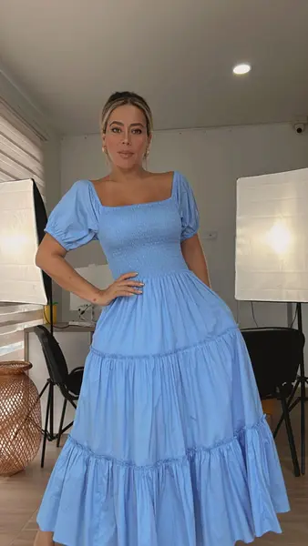 Vestido Largo Azul Bebe Con Mangas Y Fruncido