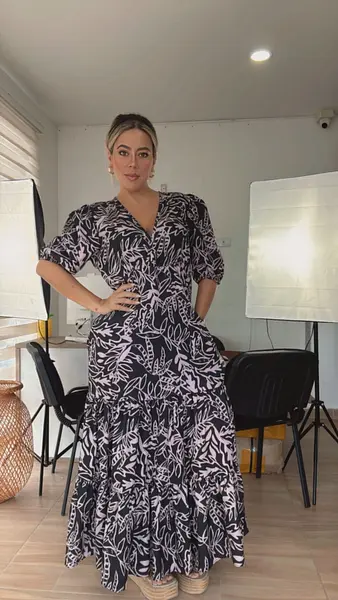 Vestido Largo Estampado Con Mangas