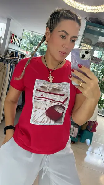 Camiseta De Algodón: Básico Esencial Con Estilo