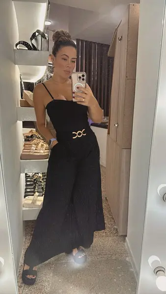 Enterizo Negro Moderno Y Estilizado Para Mujer