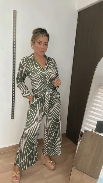 Set Elegante De Blusa Manga Larga Y Pantalón