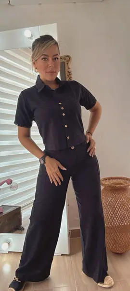 Set Negro Elegante Y Sofisticado