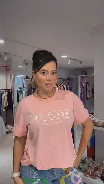 Camiseta Rosa - Letras Estampadas