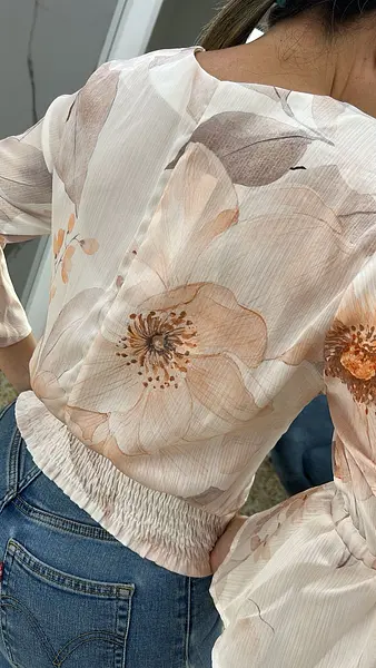 Blusa Petalia