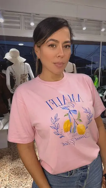 Camiseta Rosa - Letras Estampadas