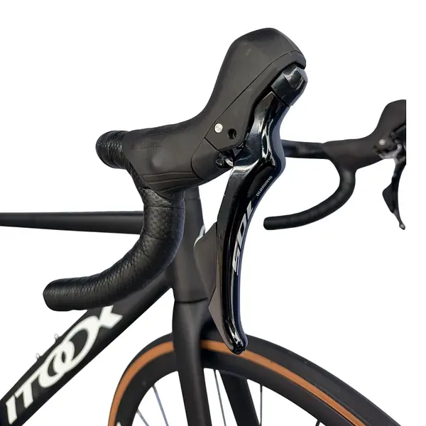 Bicicleta Ruta Negra En Aluminio Quetzal Grupo Shimano 105