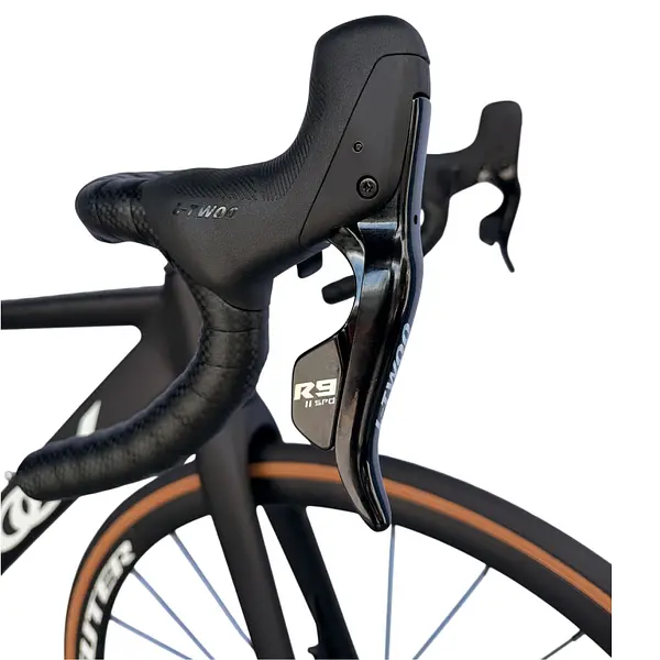 Bicicleta Ruta Negra En Aluminio Quetzal Grupo Ltwoo 2x11